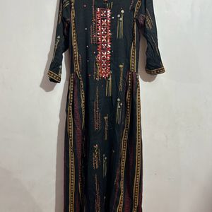 Black Kurti