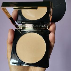 Compact Powder