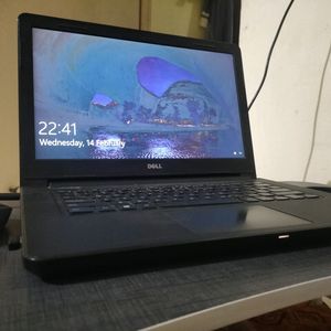 DELL Vostro 14 Laptop