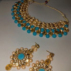 2 Beautiful Jewellery