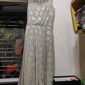 A Sleeve Less Full Length Gown