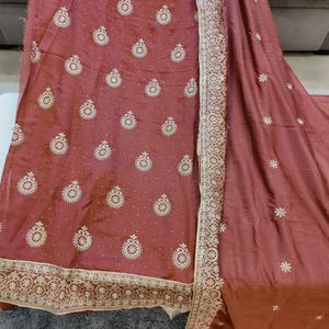 Brand New Suit Set With Heavy Dupatta 🥰🎉