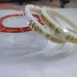 Shimmering Chic Bracelet & Bangles