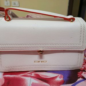 ALLEN SOLLY WHITE & RED OPEN HAND CLUTCH Chic BAG