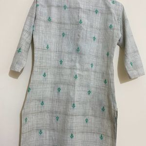 Short Kurti