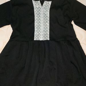 Women Black Short Kurti And Swiss Beauty Concealer