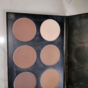 Europe Girl Contouring Palette