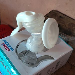 Small Wonder Manual Breast Pump