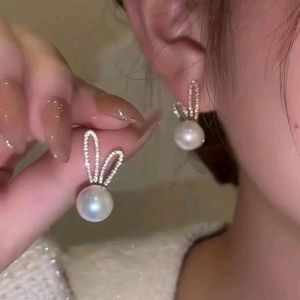 Korean Bunny Studded Pearl Earring