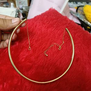 Golden Choker