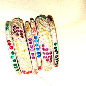 Side & Middle Bangles