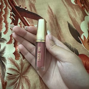 COMFY MATTE LIQUID LIPSTICK