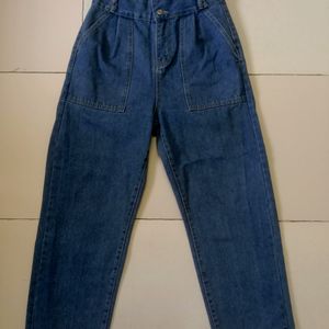 High Waisted Straight Fit Jeans