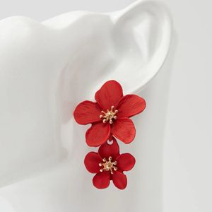 Flowers Artificial Jewellery - Stud