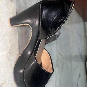 Shoetopia Black Heels sandal