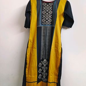 Women Kurta - Combo Of 4