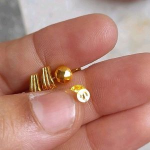 Beautiful New Flower Desine Studs