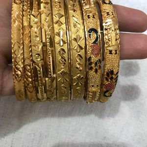 Bentex gold Bangles 4 set