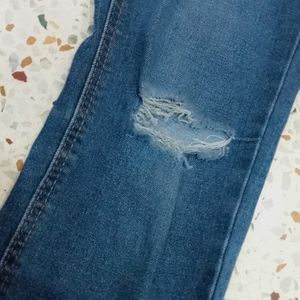 Trendy Stylish Jeans For Girls