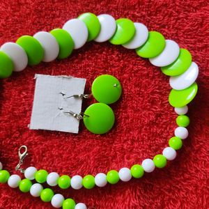 Green beaded Necklace And Earrings Set