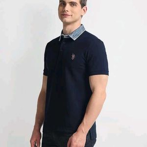 U.S. POLO ASSN. Men's Regular Fit Shirt.