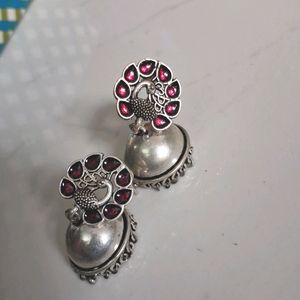 Jhumkas