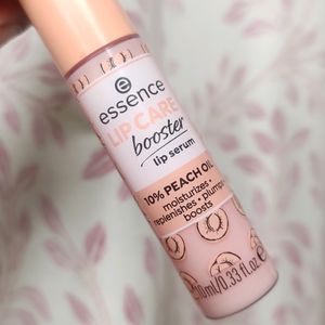 Essence Lip Booster Serum