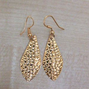 Gold Leaf Earring