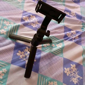 At  Solutions XT-02 Bluetooth Selfie Stick