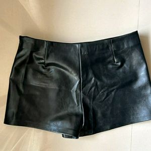 ZARA Faux Leather Belted Skort!