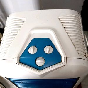 Small Cooler Good Condition