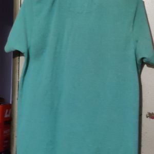 US Polo Size M Tshirt