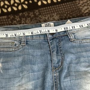 Rug And Rough Style Jeans For Women’s