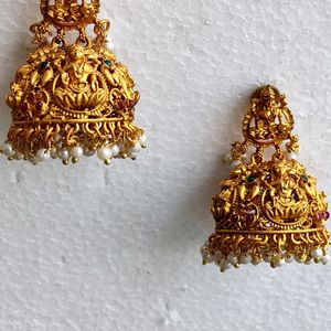 Keerthi Matte Earrings