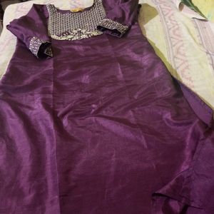 Festive Wear Kurti Set