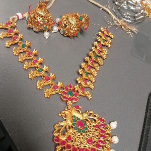 Beautifull Neckless Set