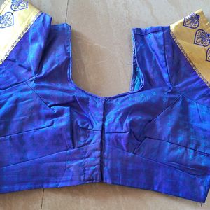 Banarasi Silk Blend Saree(Blue And Gold)