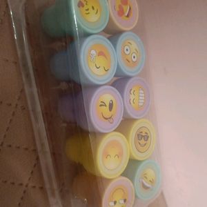 Emoji Stamps😊😍☺️🤩😜