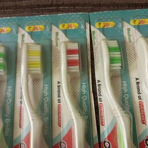 5 Tooth Brush Combo💚💛❤