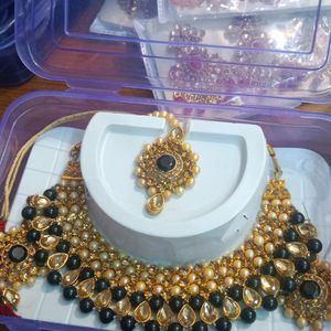 Very Gorgeous Golden And Black Color  Necklace With Earrings And Mangtika