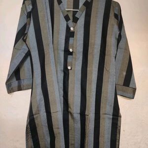 🛍️💛Beautiful Stripped Kurti✅🛍️