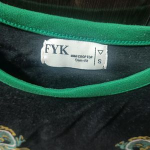 Fyk Crop Top Y2k