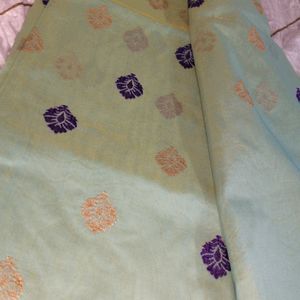 Saree (Women's)