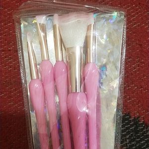 Makeup Brushes