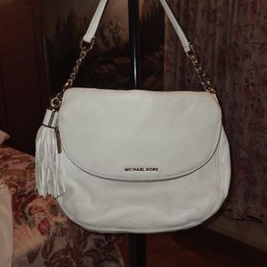 Authentic Michael Kors Handbag In Good Condition.