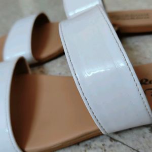 White Flat For Women