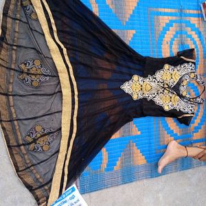 Gown Ke Sath Lehenga