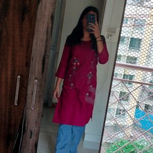 Maroon Kurti