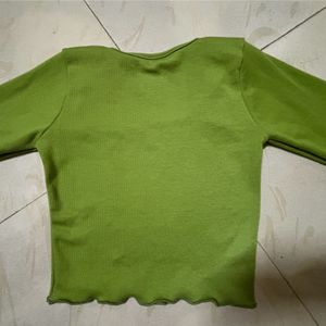 Green Crop Top With Full Sleeves