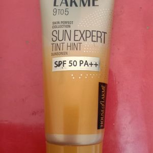 Lakme Sunscreen